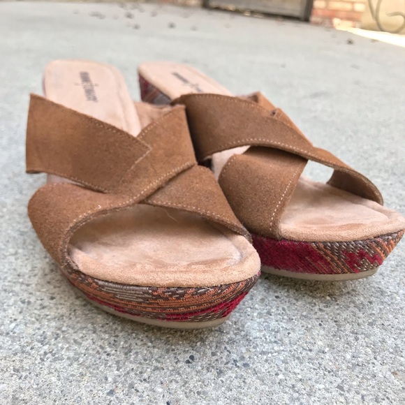 Minnetonka Wedges - Picture 3 of 6
